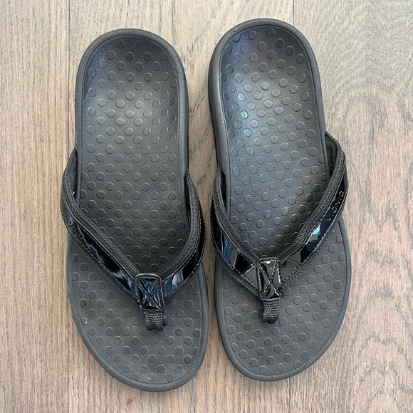 Vionic Sandals - Picture 2 of 7